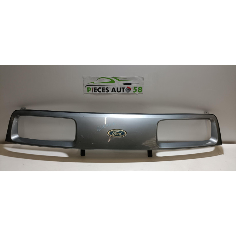 Calandre FORD SIERRA PHASE 1 d’occasion