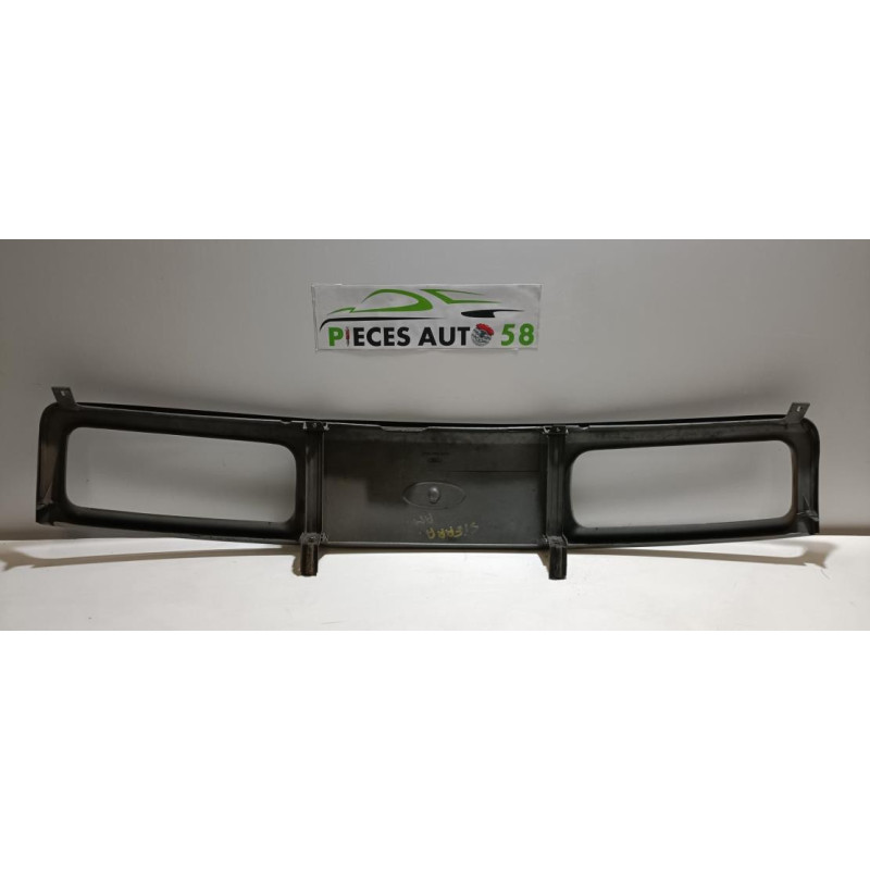Calandre FORD SIERRA PHASE 1 d’occasion
