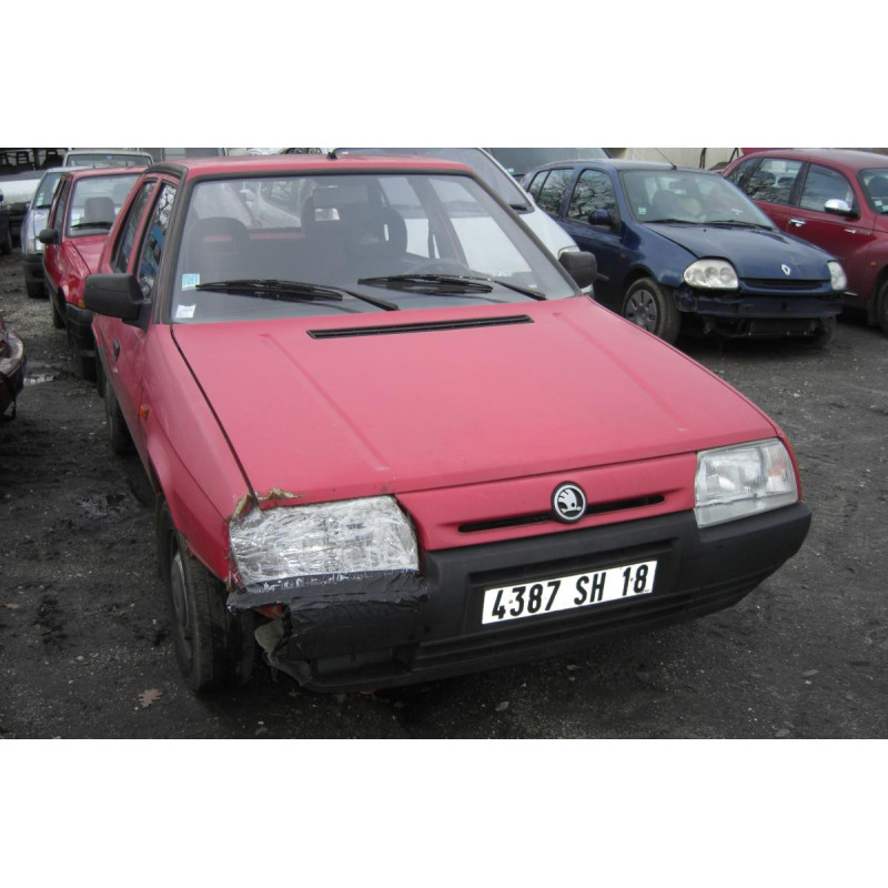 Calandre SKODA FAVORIT PHASE 1 d’occasion