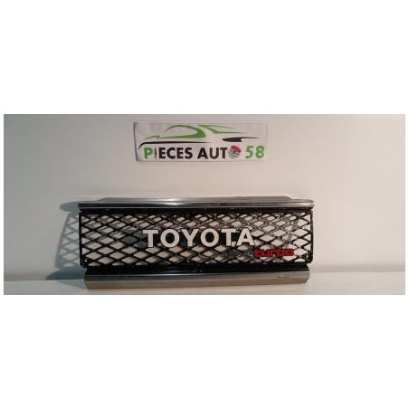 Calandre TOYOTA 2.4 D 70 8V 4X4 d’occasion