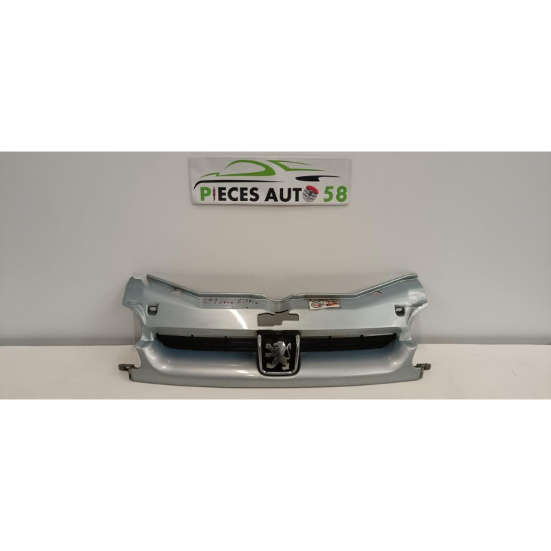 Calandre PEUGEOT PARTNER 1 PHASE 1 d’occasion
