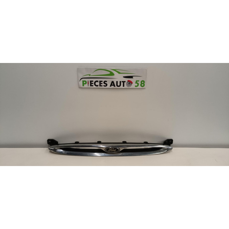 Calandre FORD ESCORT 5 PHASE 1 d’occasion