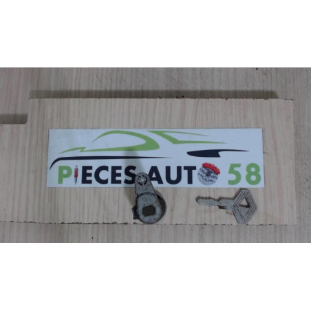 Barillet porte avant droite RENAULT SUPER 5 d’occasion