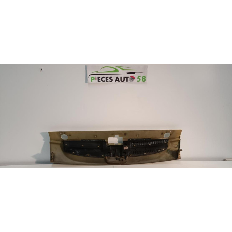 Calandre CITROEN BERLINGO 1 PHASE 2 d’occasion