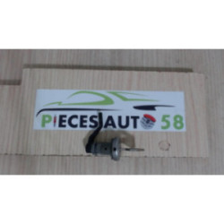 Barillet porte avant droite RENAULT  d’occasion