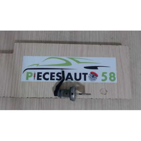 Barillet porte avant droite RENAULT  d’occasion