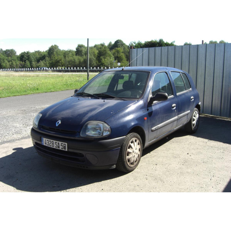 Calandre RENAULT CLIO 2 PHASE 1 d’occasion
