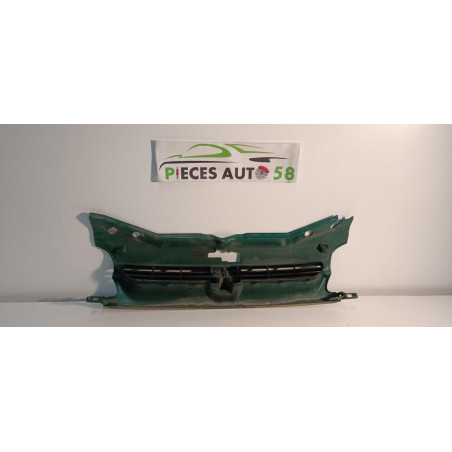Calandre PEUGEOT PARTNER 1 PHASE 1 d’occasion