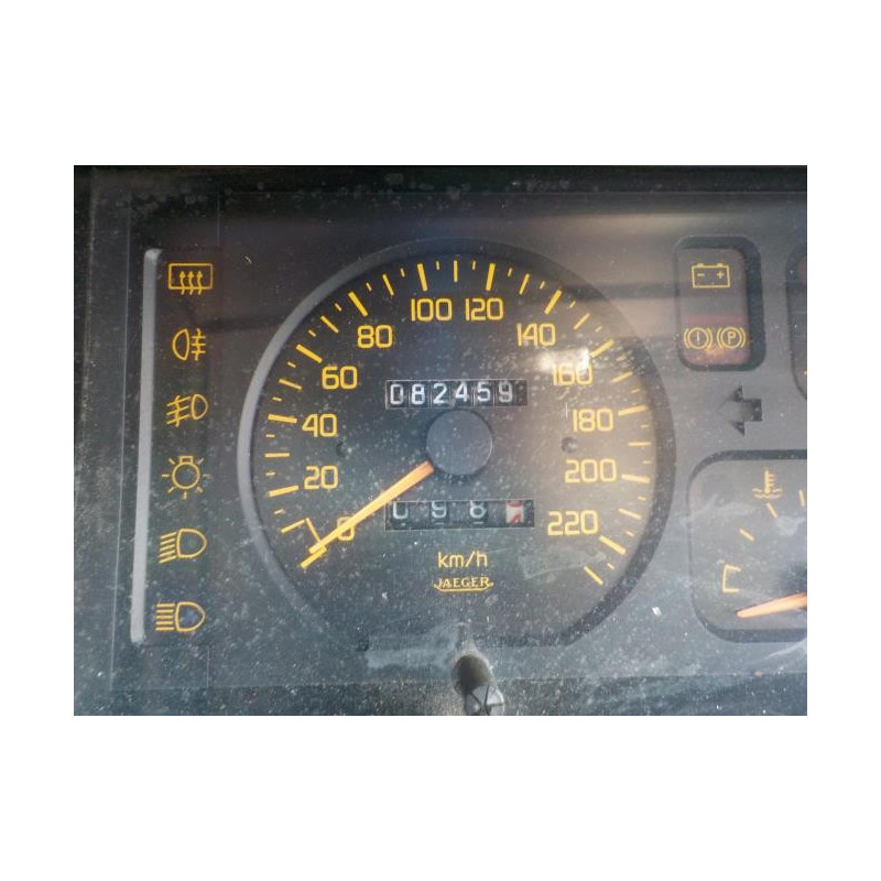 Platine feu arriere droit RENAULT  d’occasion