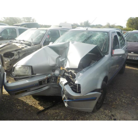 Feu arriere principal droit (feux) RENAULT  d’occasion