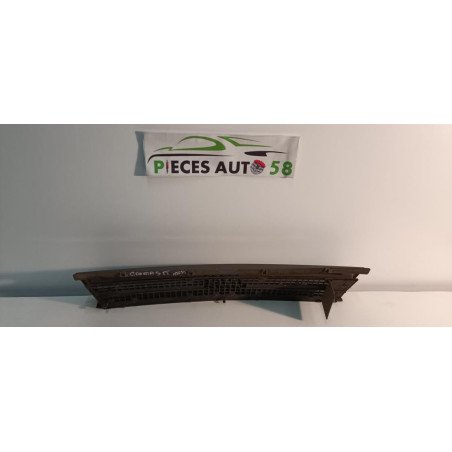 Calandre FIAT CROMA 1 PHASE 2 d’occasion