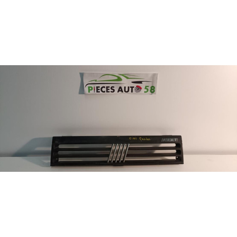 Calandre FIAT PANDA 1 PHASE 1 d’occasion