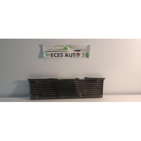 Calandre FIAT REGATA PHASE 1 d’occasion