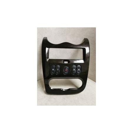 Console central (interieur plastique) DACIA DUSTER 1 PHASE 1 d’occasion
