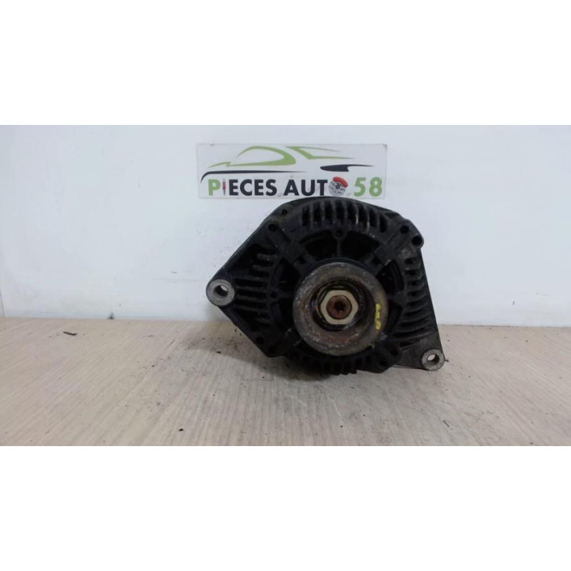 Alternateur RENAULT  d’occasion