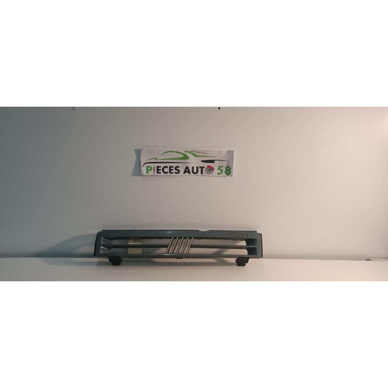 Calandre FIAT UNO PHASE 2 d’occasion