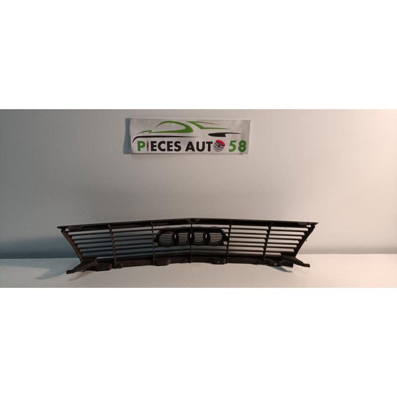 Calandre AUDI 100 2 PHASE 1 d’occasion
