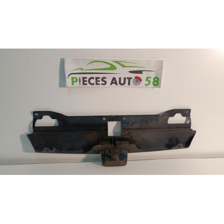 Calandre PEUGEOT 406 PHASE 1 d’occasion