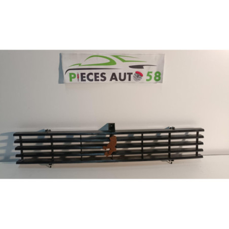 Calandre PEUGEOT 104 d’occasion
