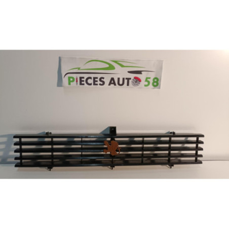 Calandre PEUGEOT 104 d’occasion