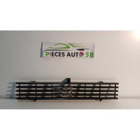 Calandre PEUGEOT 104 d’occasion