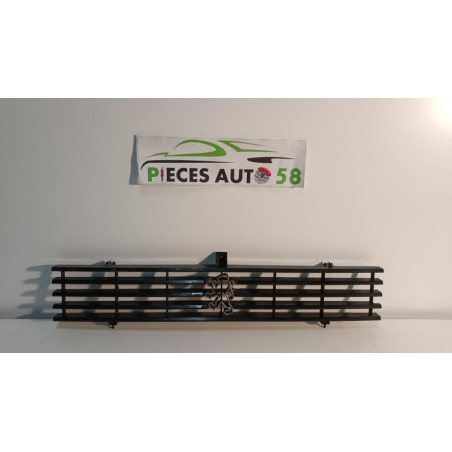Calandre PEUGEOT 104 d’occasion