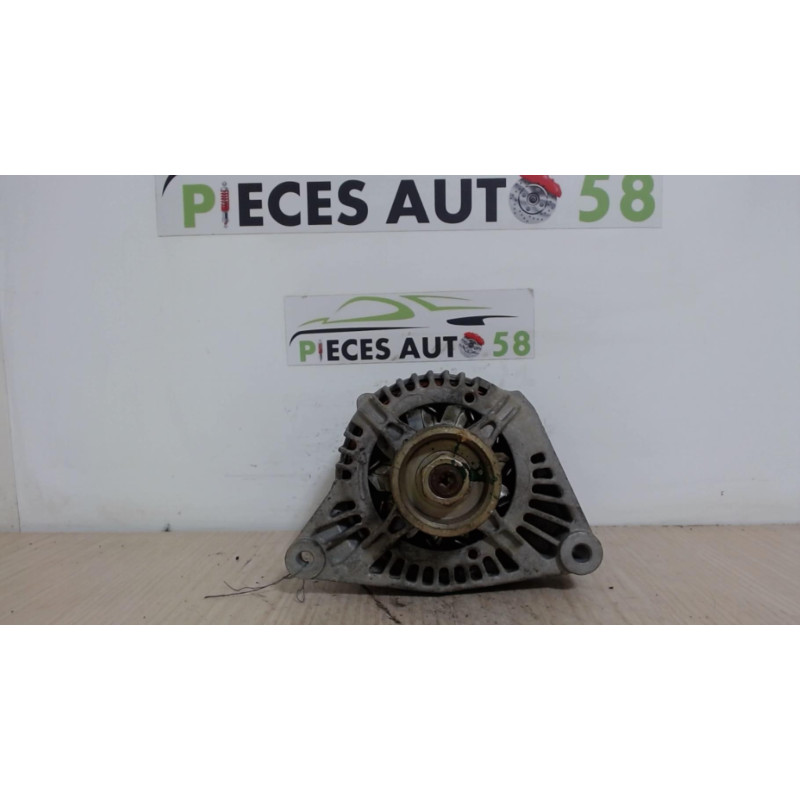 Alternateur PEUGEOT  d’occasion