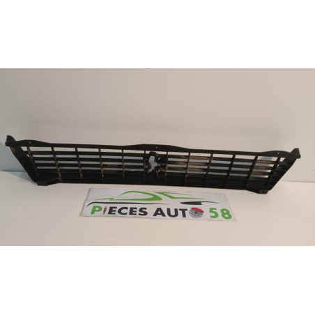 Calandre PEUGEOT 505 d’occasion