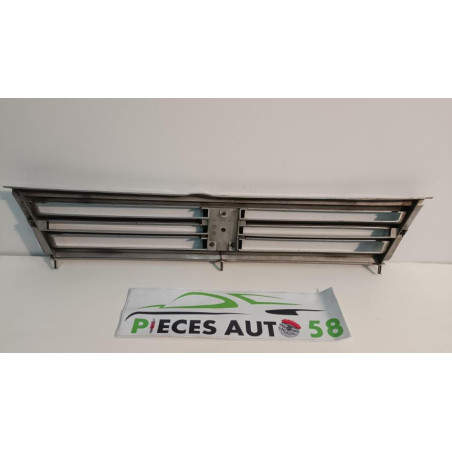 Calandre PEUGEOT 309 PHASE 1 d’occasion