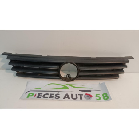 Calandre VOLKSWAGEN POLO 3 PHASE 1 d’occasion