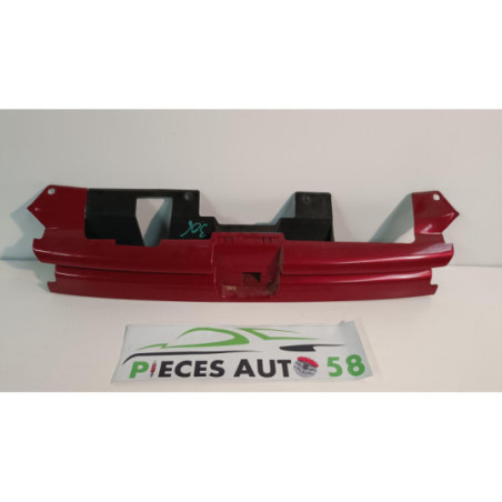 Calandre PEUGEOT 306 PHASE 1 d’occasion