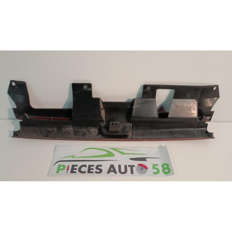 Calandre PEUGEOT 306 PHASE 1 d’occasion