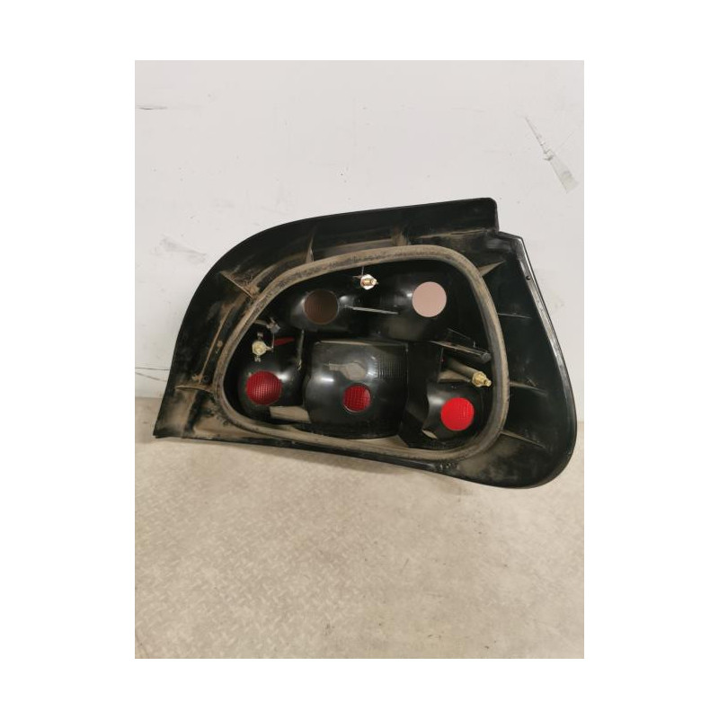 Feu arriere principal gauche (feux) RENAULT MEGANE 1 PHASE 1 d’occasion