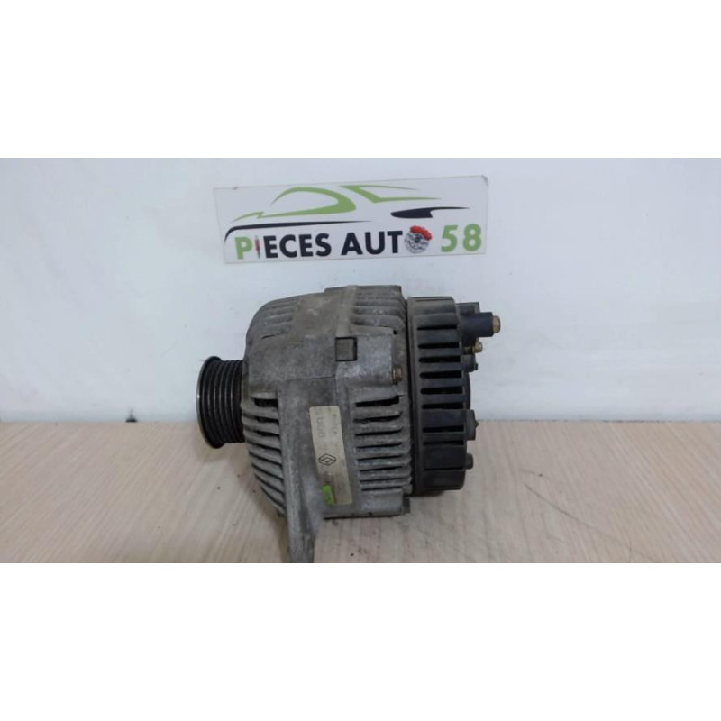 Alternateur RENAULT  d’occasion