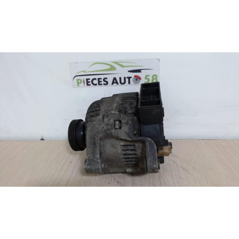 Alternateur RENAULT  d’occasion