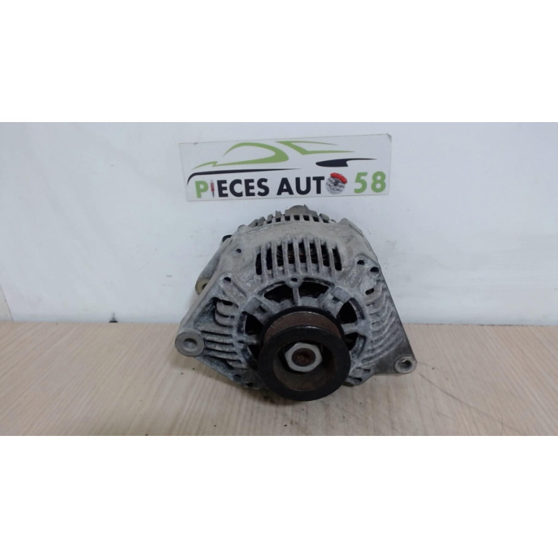 Alternateur RENAULT  d’occasion