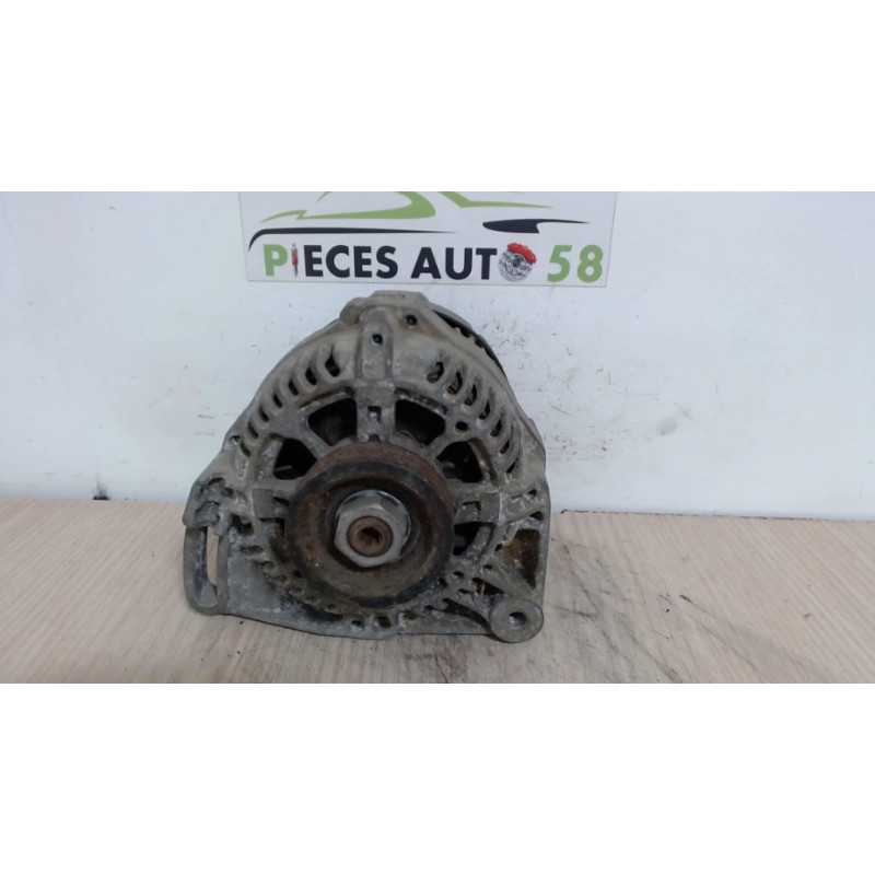 Alternateur RENAULT  d’occasion