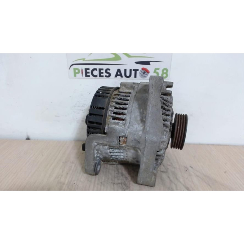 Alternateur RENAULT  d’occasion