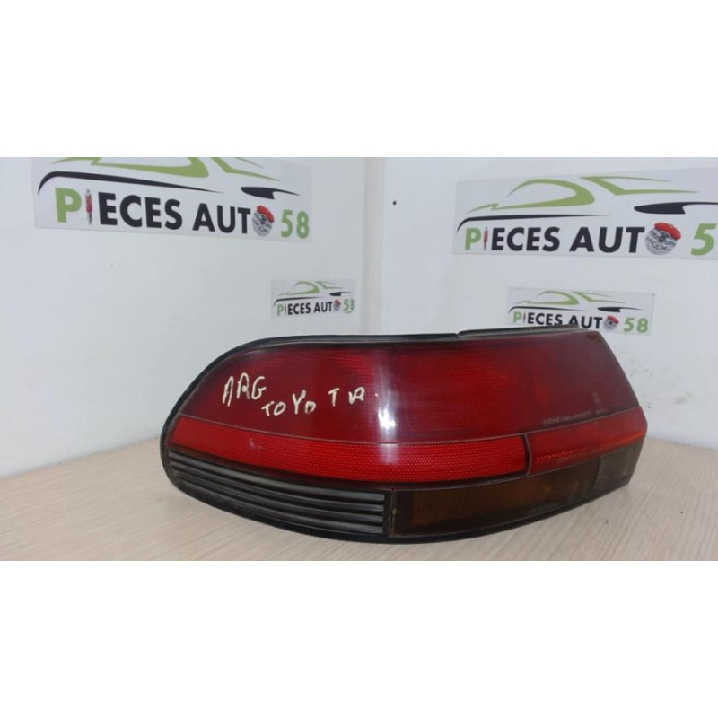 Feu arriere principal gauche (feux) TOYOTA  d’occasion