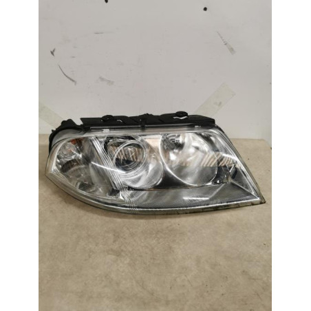 Optique avant principal droit (feux)(phare) VOLKSWAGEN PASSAT 4 PHASE 2 d’occasion