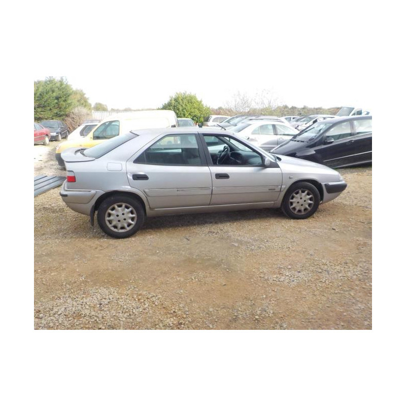 Feu arriere secondaire droit (feux) CITROEN XANTIA PHASE 2 d’occasion