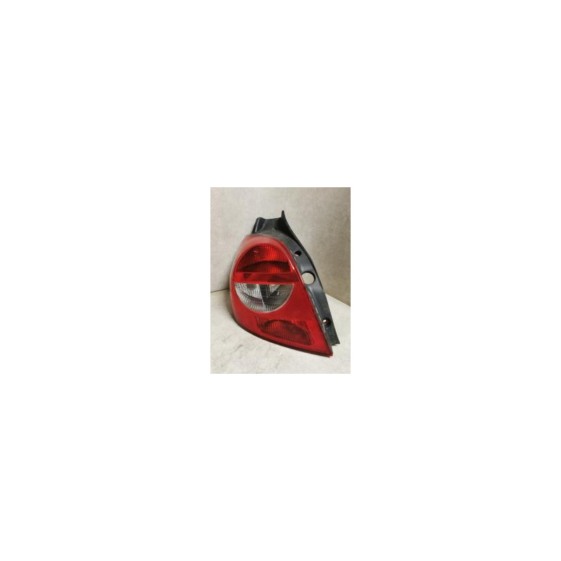 Feu arriere principal gauche (feux) RENAULT CLIO 3 PHASE 1 d’occasion