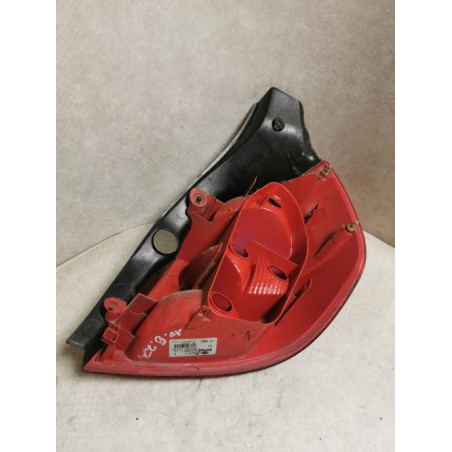 Feu arriere principal gauche (feux) RENAULT CLIO 3 PHASE 1 d’occasion