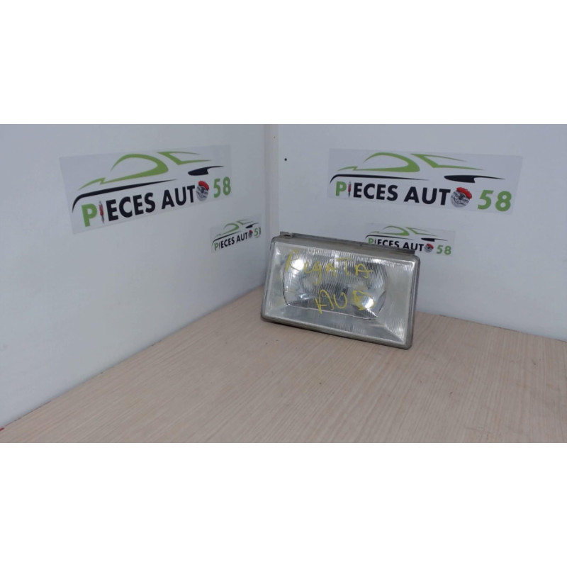 Optique avant principal droit (feux)(phare) FIAT  d’occasion