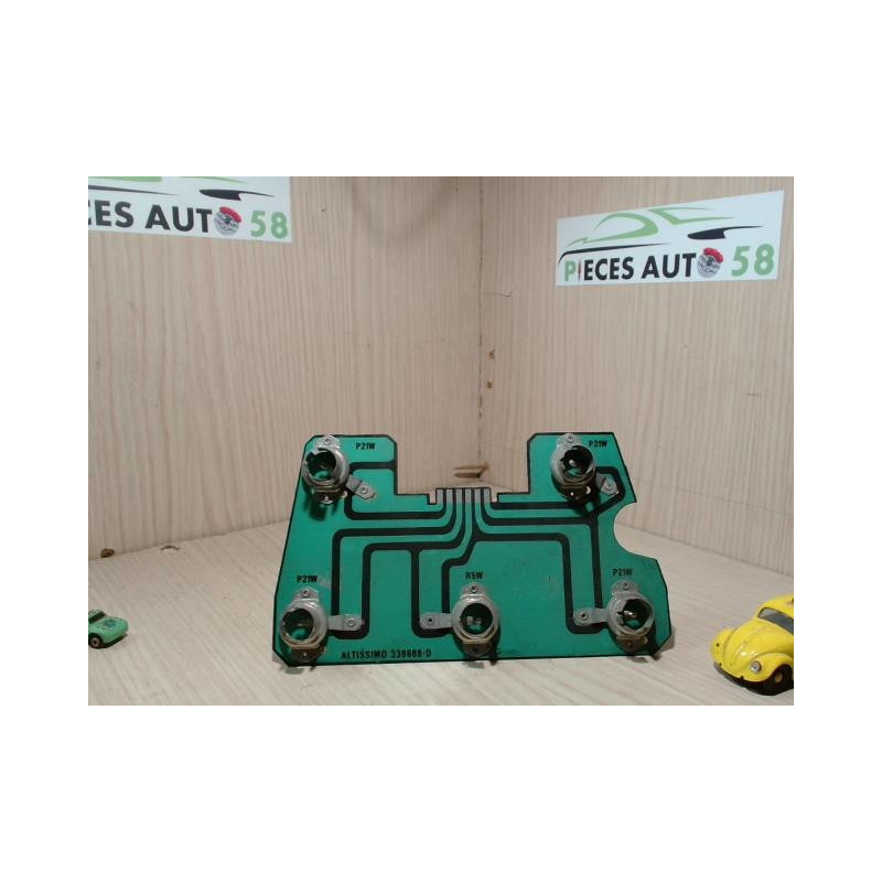 Platine feu arriere droit FIAT  d’occasion