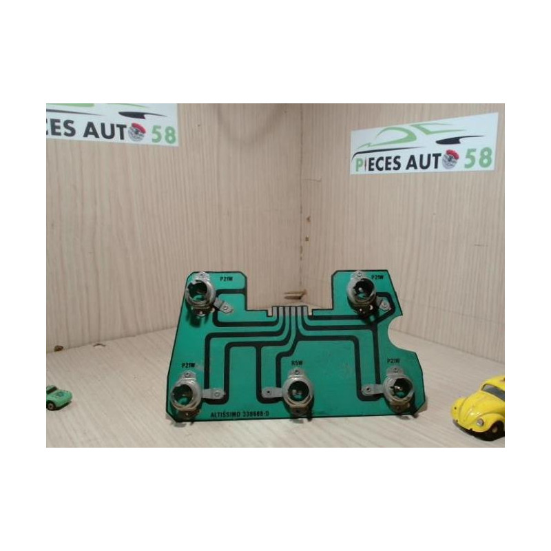 Platine feu arriere droit FIAT  d’occasion