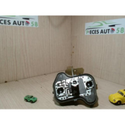 Platine feu arriere droit VOLKSWAGEN  d’occasion