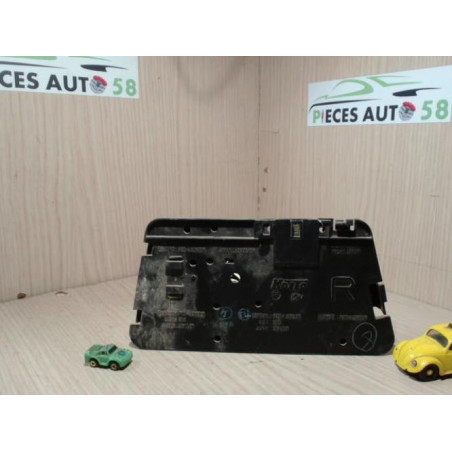 Platine feu arriere droit TOYOTA  d’occasion