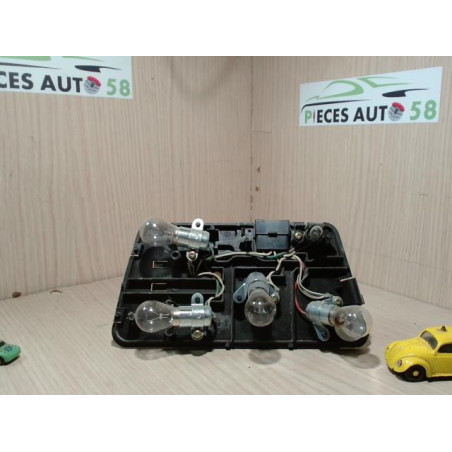 Platine feu arriere gauche TOYOTA  d’occasion