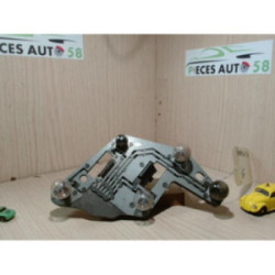 Platine feu arriere gauche TOYOTA AVENSIS 1 PHASE 1 d’occasion